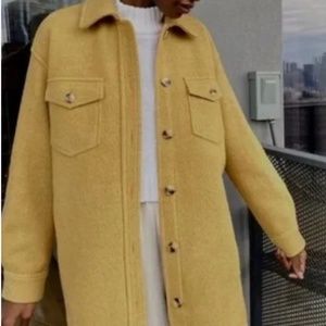 Jacket in Cairo Gold, NWT Aritzia Wilfred, size Small